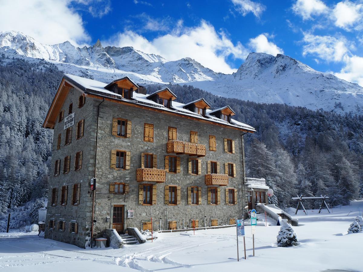 Отель Aiguille De La Tza Аролла Экстерьер фото